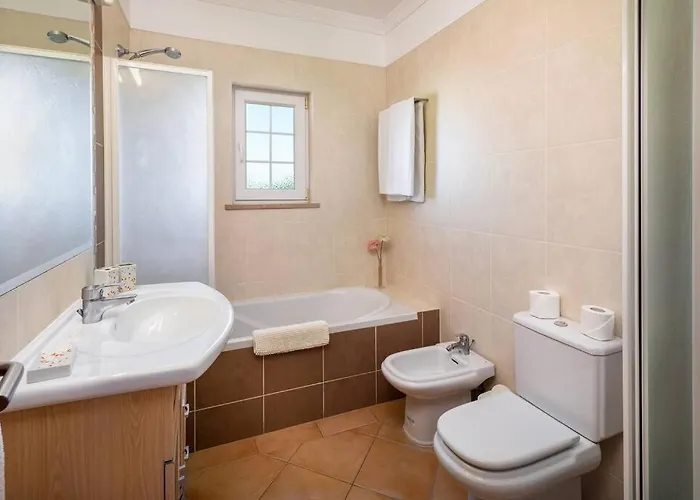 فيلة Private Ribeiro I Heated Pool, 4 Bed, Bbq, Ac, Wifi,